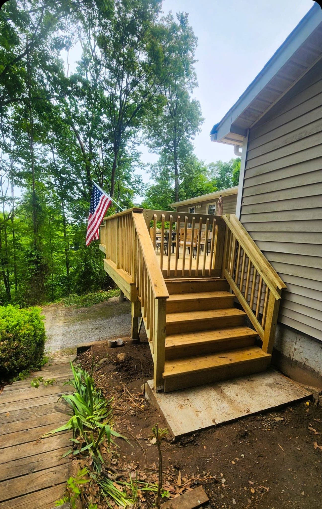 Outdoor Living Deck & Seating Area Old Saybrook CT